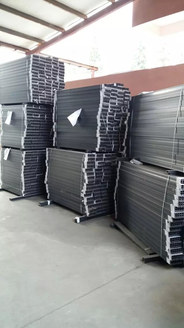 附框、副框、門窗副框、鋼塑共擠附框